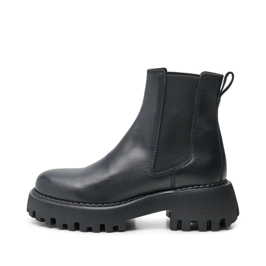 Women Shoe The Bear Boots | Posey Chelsea Boot-Black