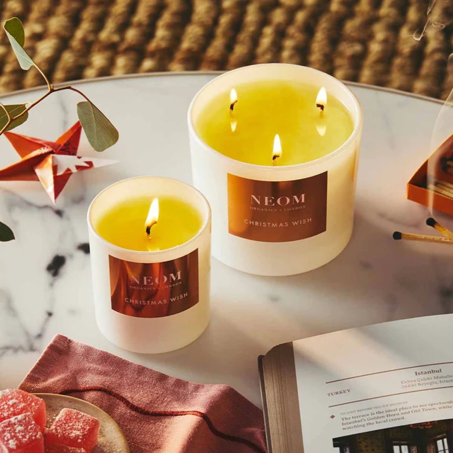 Lifestyle Neom | 3 Wick Candle Christmas Wish