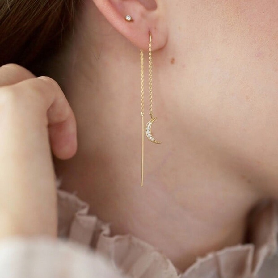 Women Lisa Angel Earrings | Thread Through Moon And Star Chain Earrings-Gold