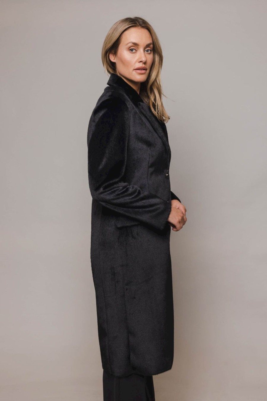 Women Rino & Pelle Coats | Saami Coat-Black